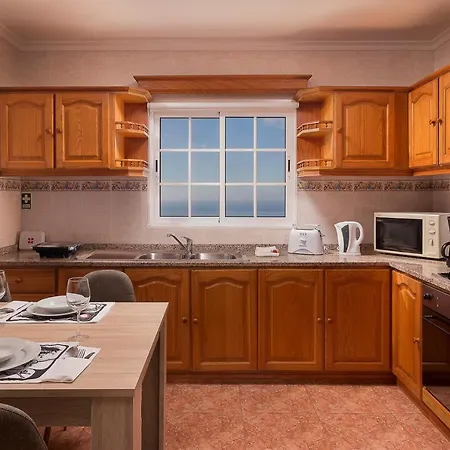 Welcome Home, With A Fantastic View, Sunrise & Sunsets Feriehus Estreito Da Calheta